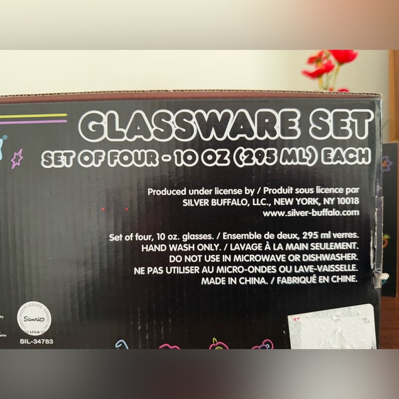 New Hello Kitty Halloween set of four 10 oz glassware set - Picture 4 of 5